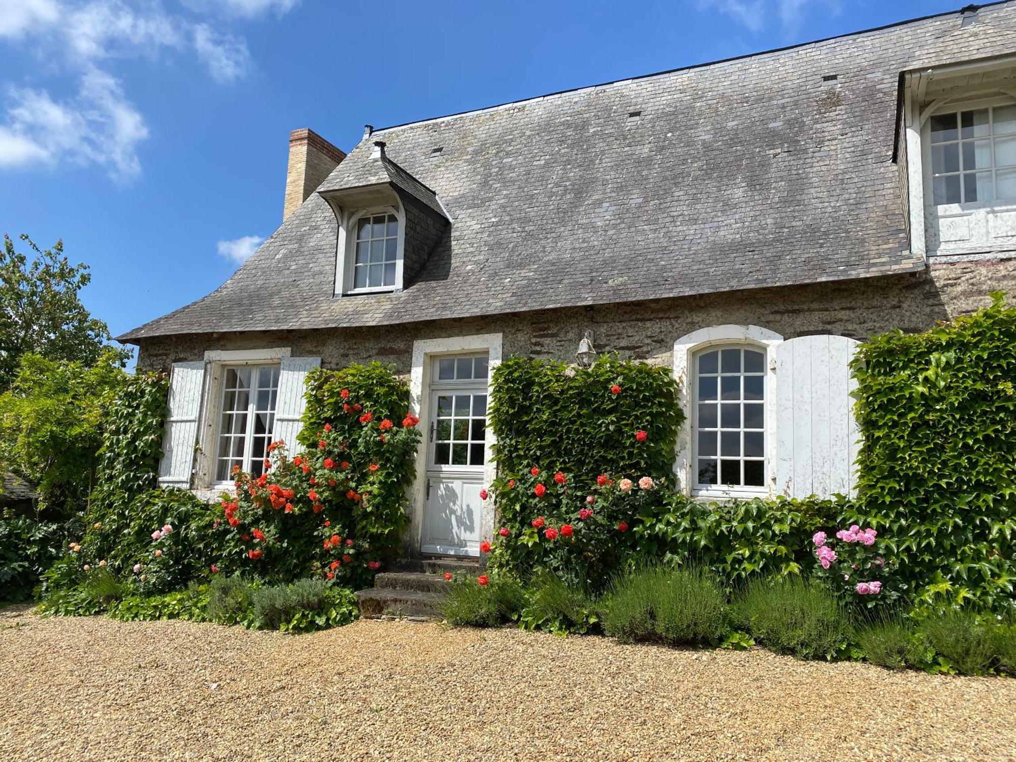La Mouliniere, Jolie Longere Du Xviie Bed & Breakfast La Jaille-Yvon Dış mekan fotoğraf